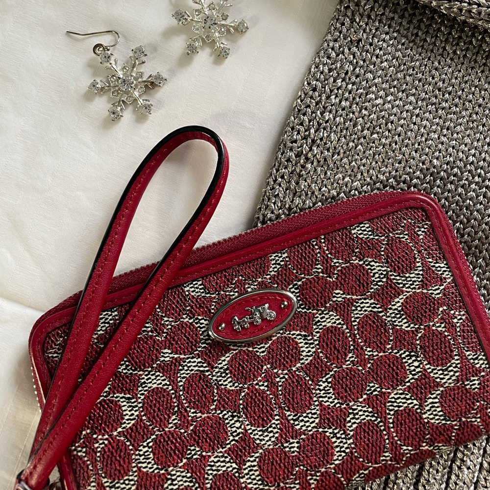 Coach wristlet